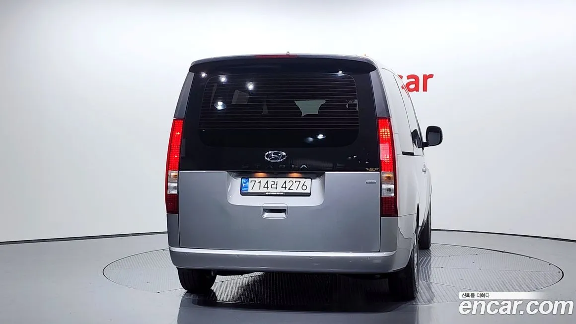 Hyundai Staria 2023 из KR, фото 4