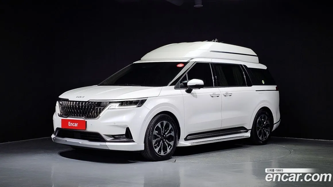Kia Carnival — фото 1