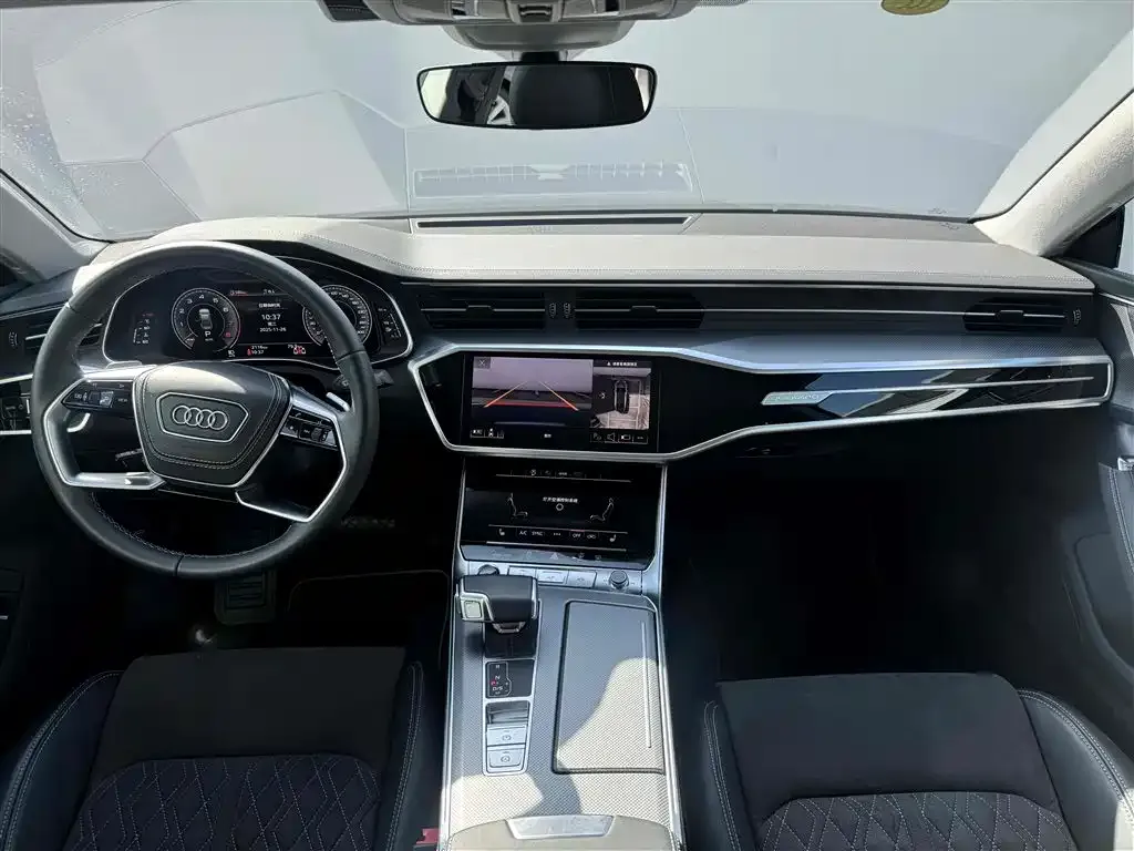 Audi A7L 2024 из CN, фото 6