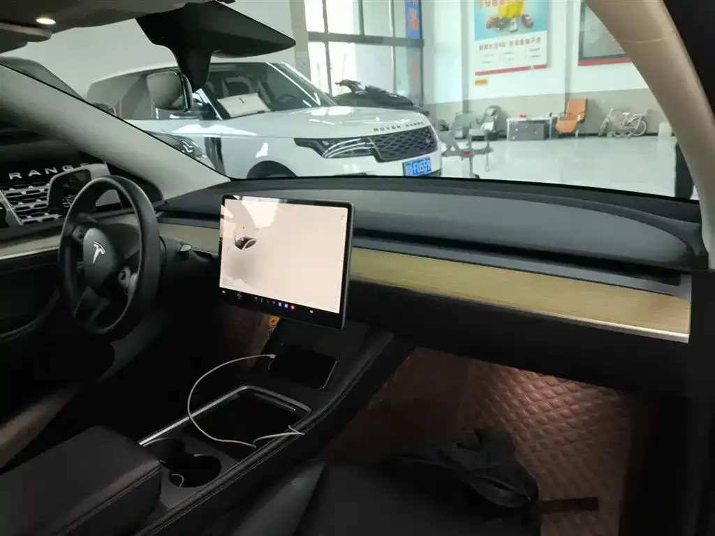 Tesla Model Y 2022 из CN, фото 10