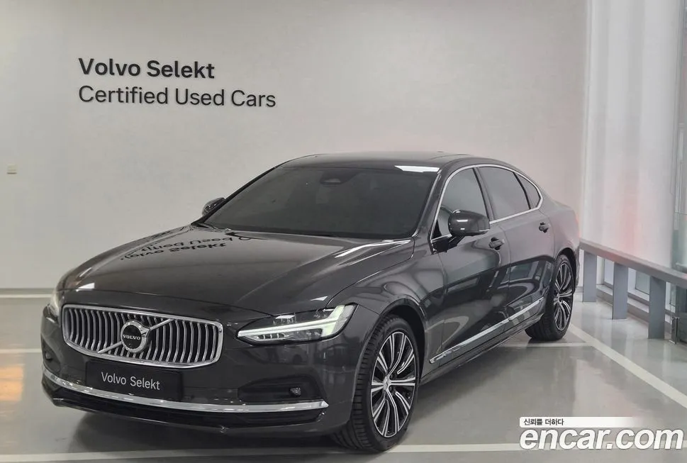 Volvo S90 2024 из KR, фото 1