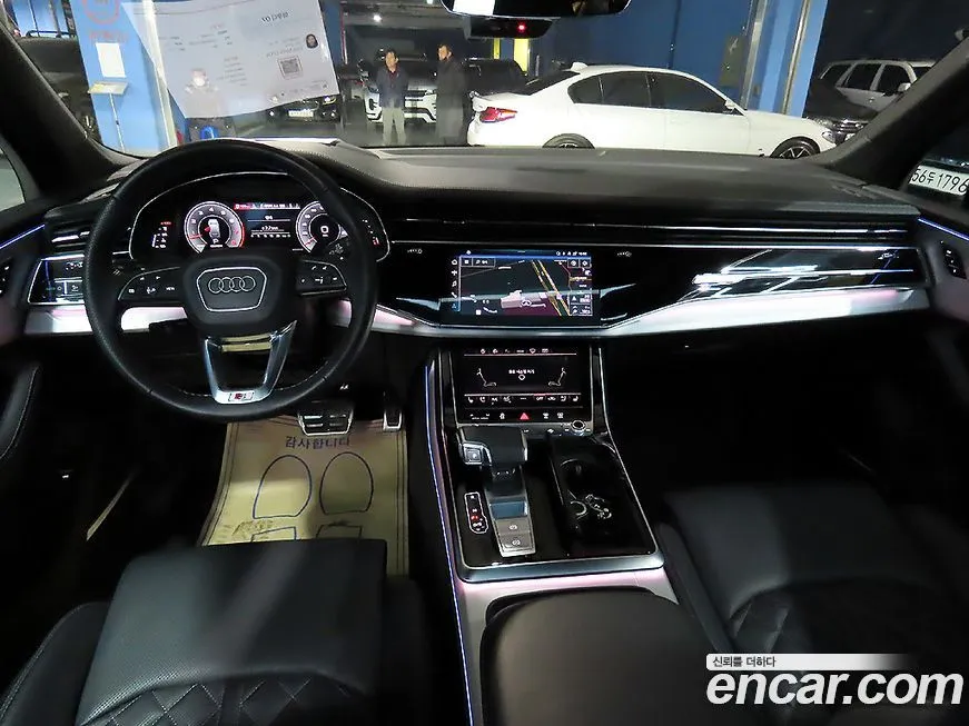Audi Q7 2023 из KR, фото 7