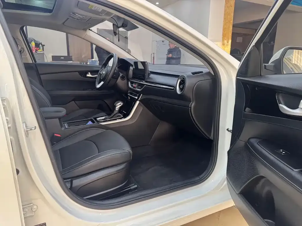 Kia K3 2021 из CN, фото 10