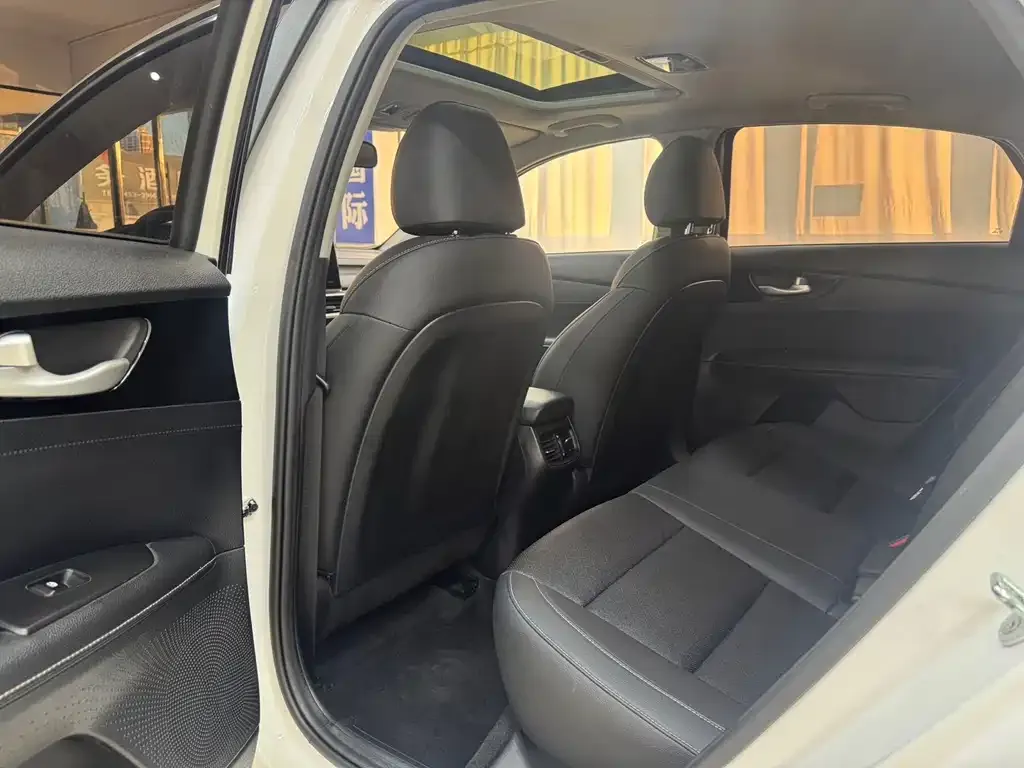 Kia K3 2021 из CN, фото 8