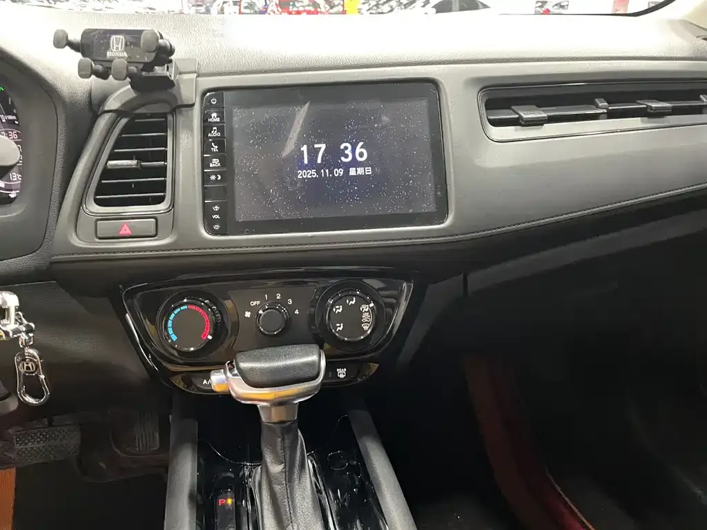 Honda Vezel 2021 из CN, фото 10