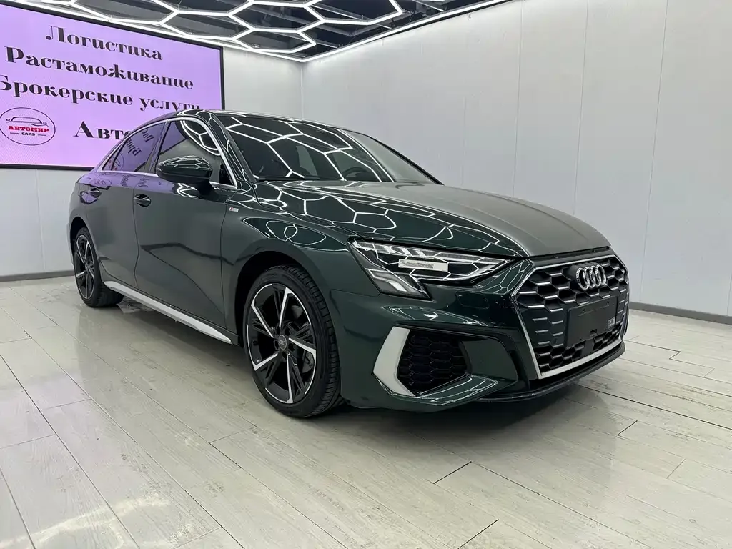 Audi A3 2022 из CN, фото 2
