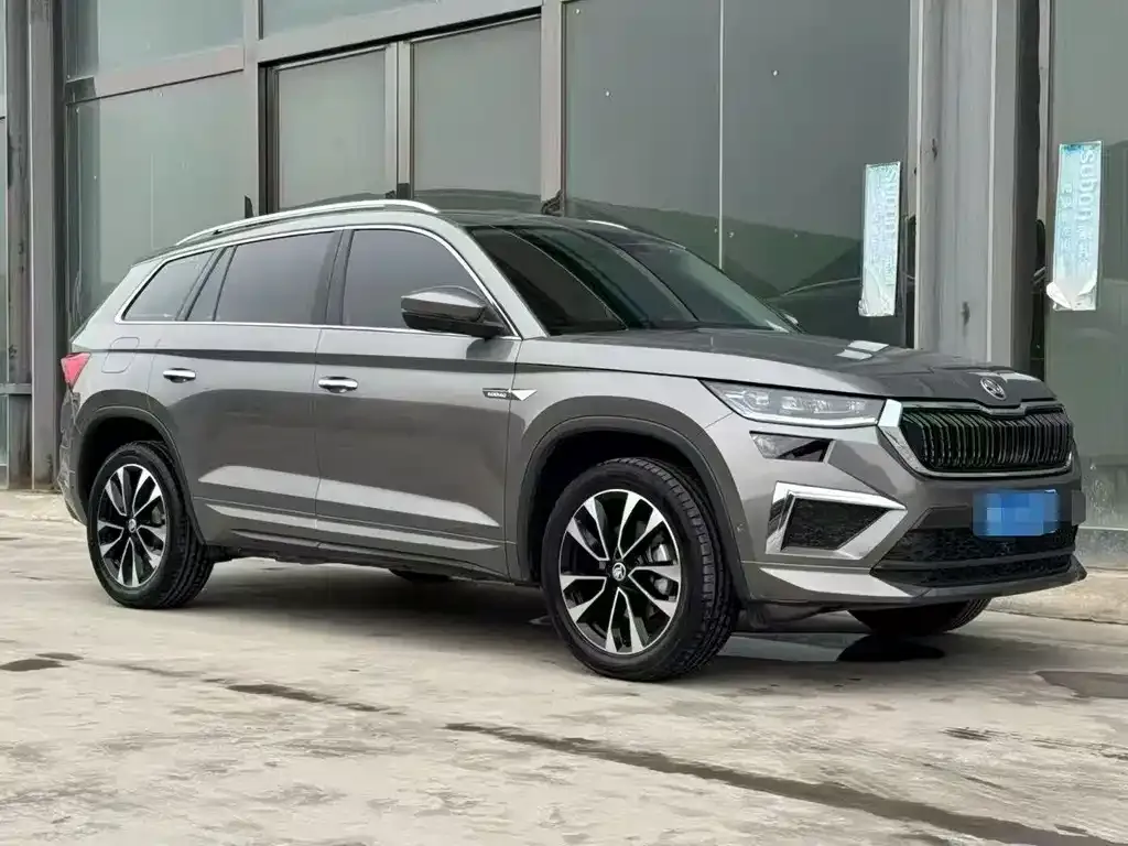 Skoda Kodiaq 2023 из CN, фото 3