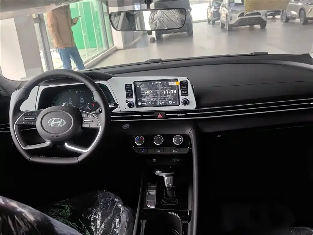 Hyundai Elantra 2025 из CN, фото 10