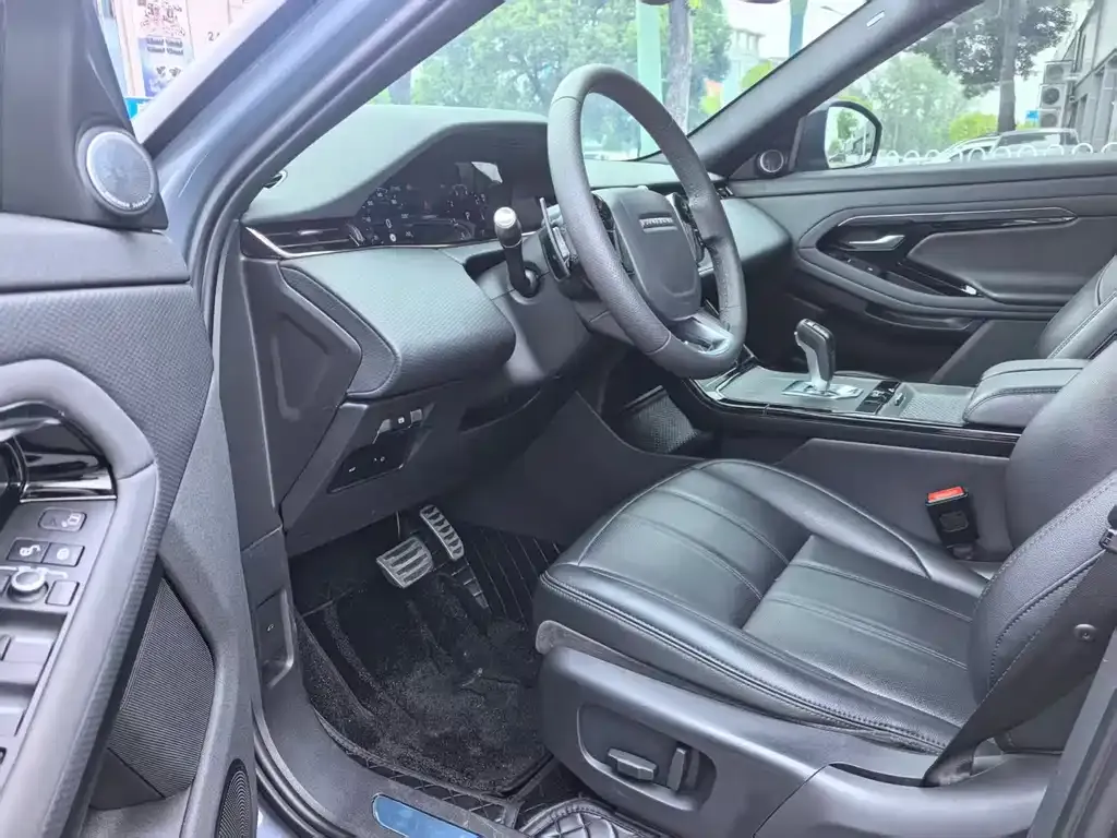 Land Rover Evoque 2021 из CN, фото 4