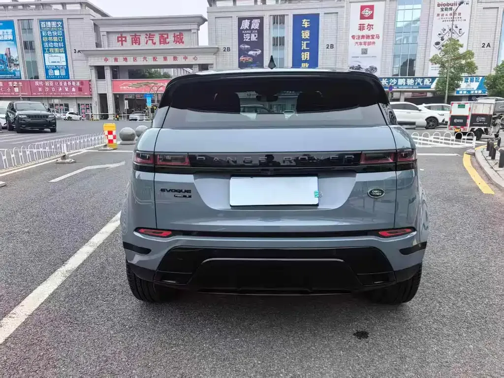 Land Rover Evoque 2021 из CN, фото 8
