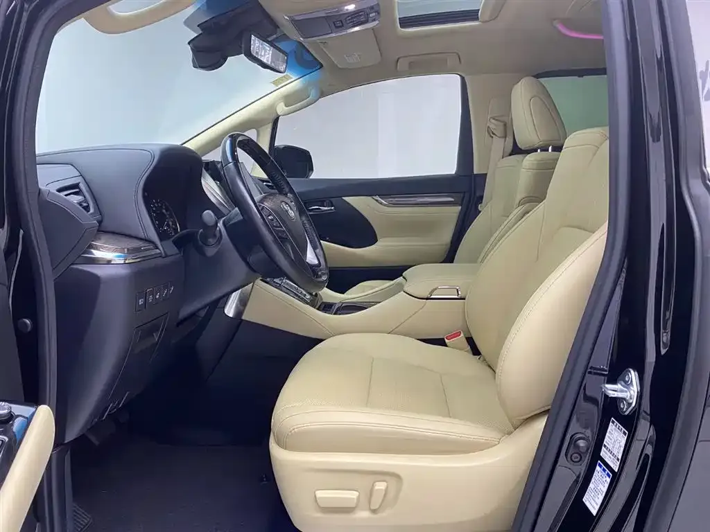 Toyota Vellfire 2021 из CN, фото 10