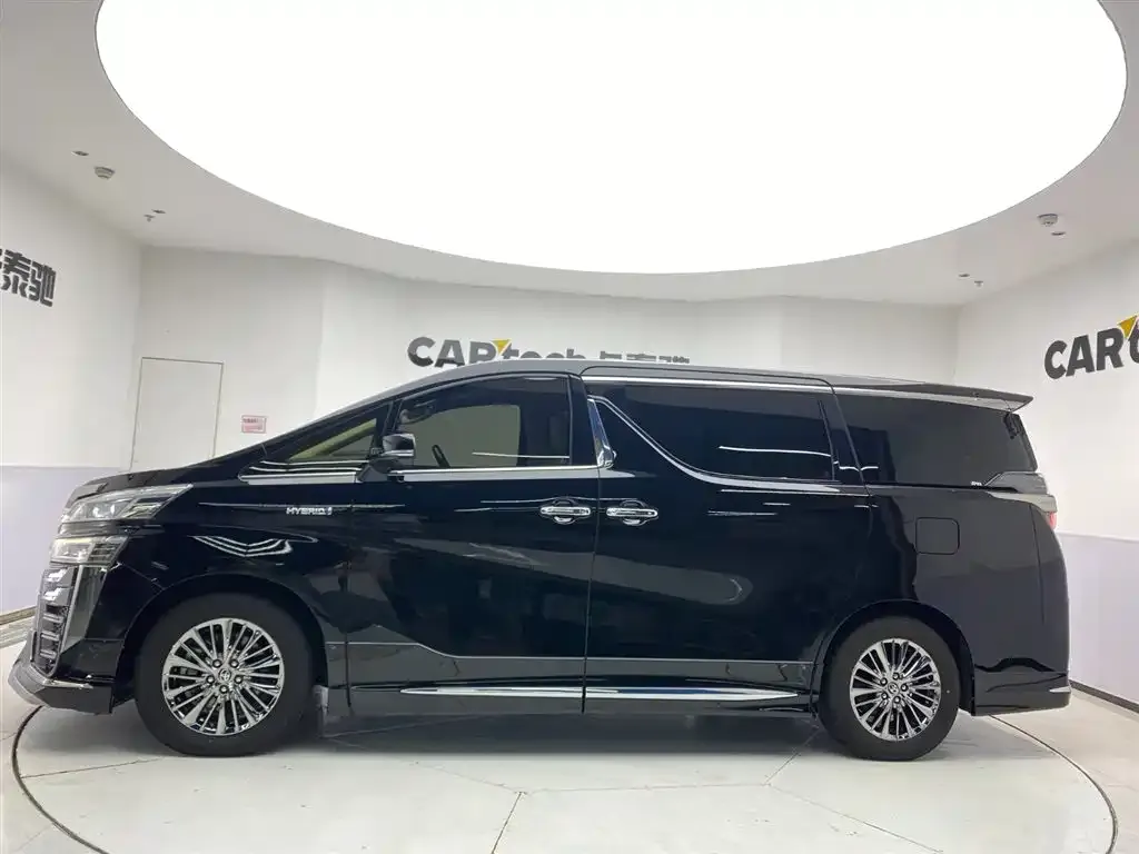Toyota Vellfire 2021 из CN, фото 5