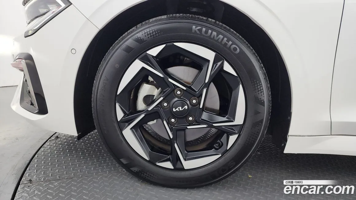 Kia K5 2024 из KR, фото 5