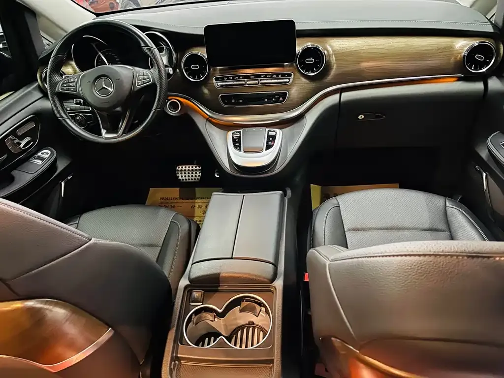 Mercedes-Benz V-Class 2021 из CN, фото 8