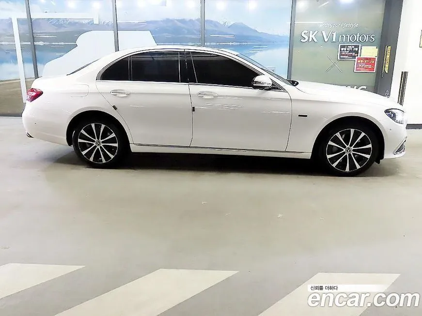 Mercedes-Benz E-Class 2021 из KR, фото 3