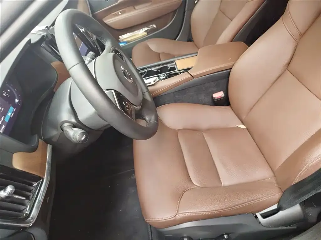 Volvo S90 2024 из CN, фото 8