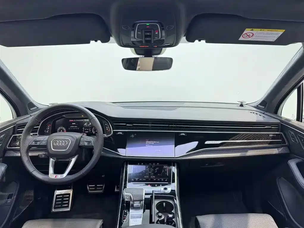 Audi SQ7 2024 из CN, фото 7