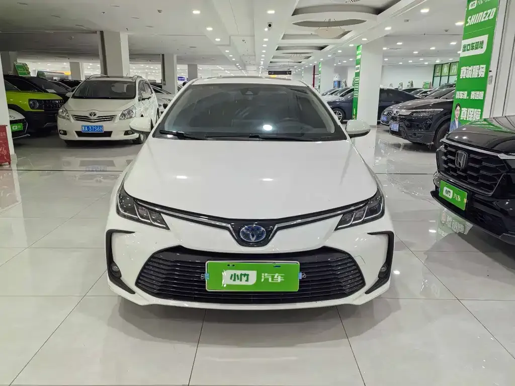 Toyota Corolla 2021 из CN, фото 2