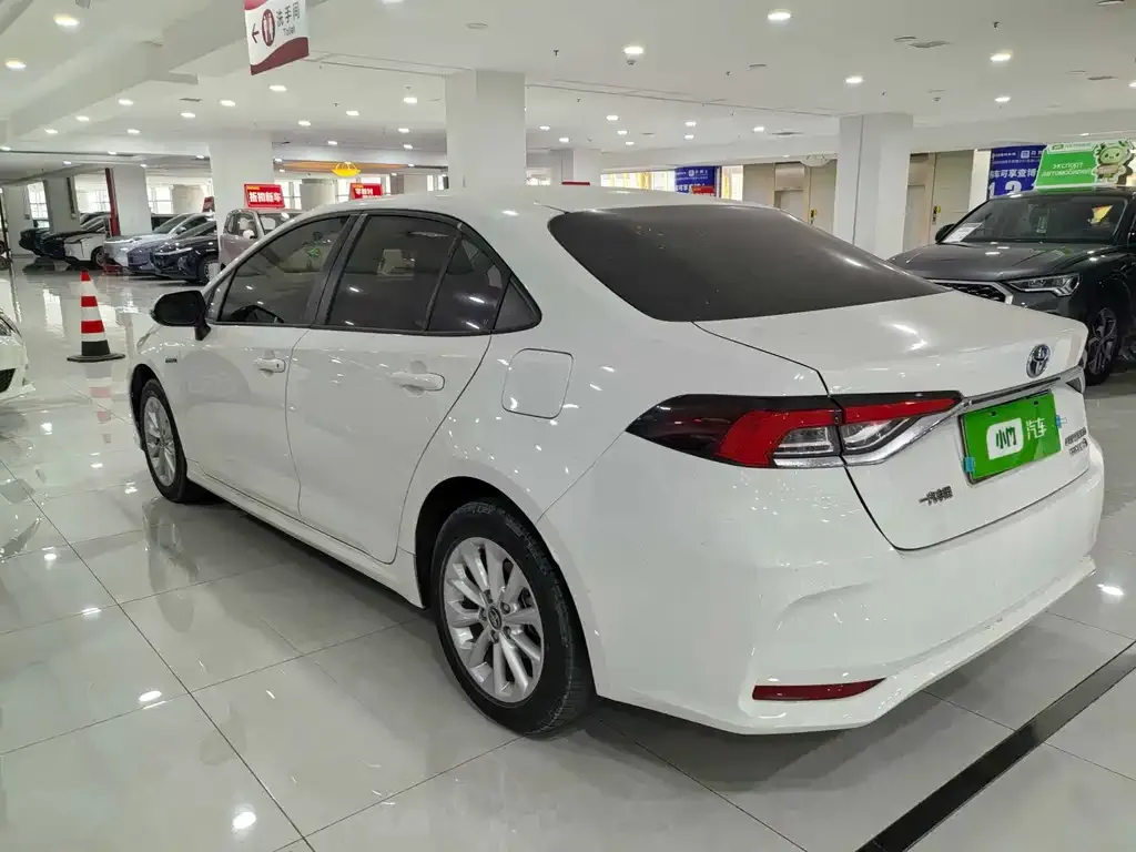 Toyota Corolla 2021 из CN, фото 7