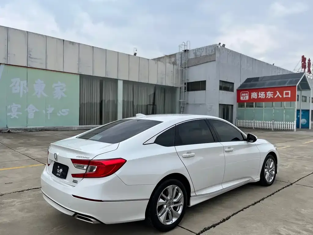 Honda Accord 2021 из CN, фото 6