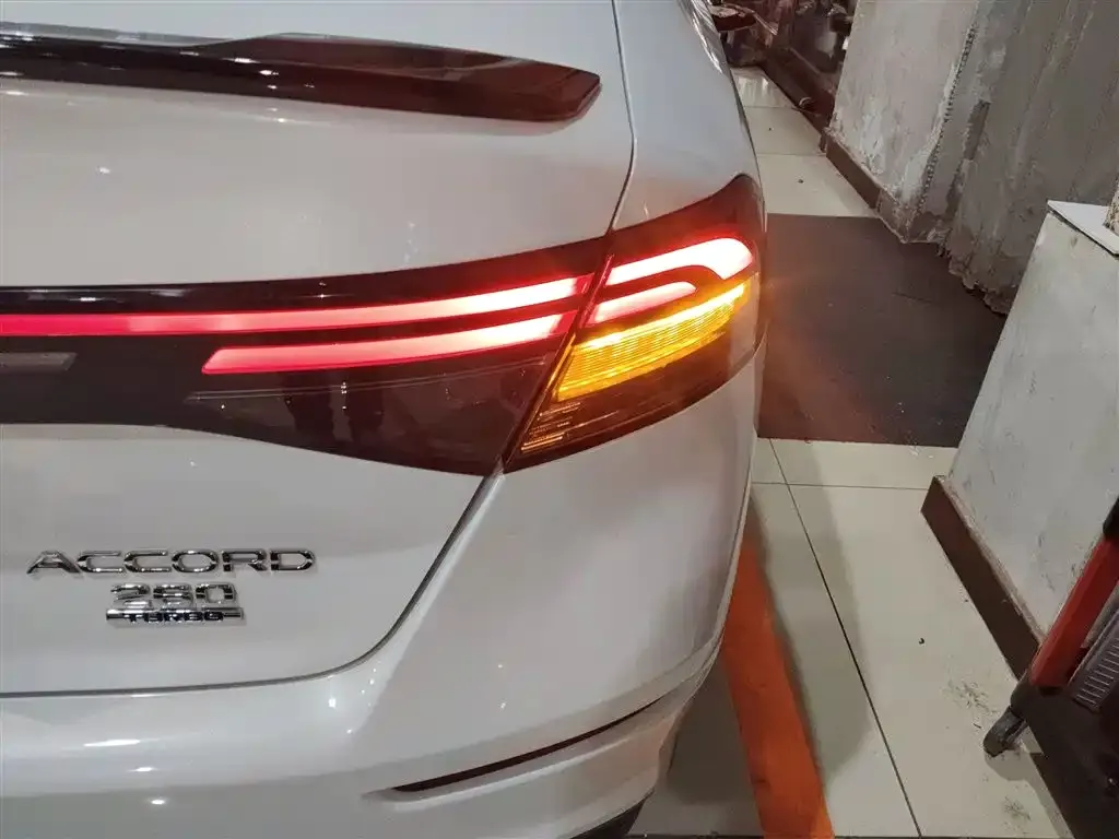Honda Accord 2024 из CN, фото 8