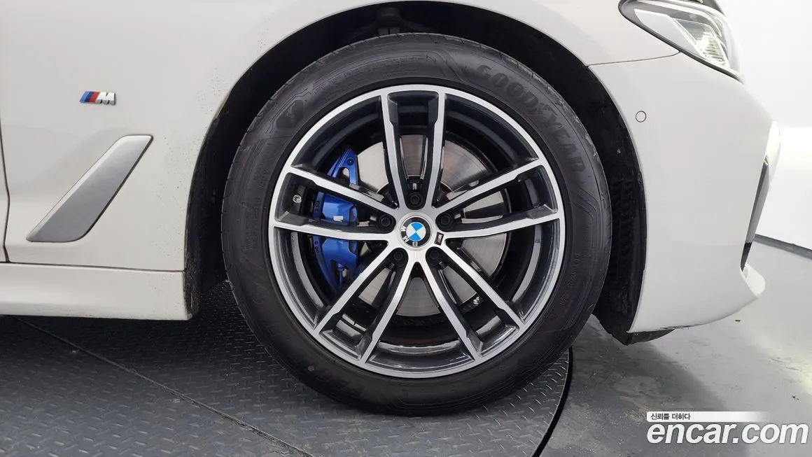 BMW 5-Series 2023 из KR, фото 5