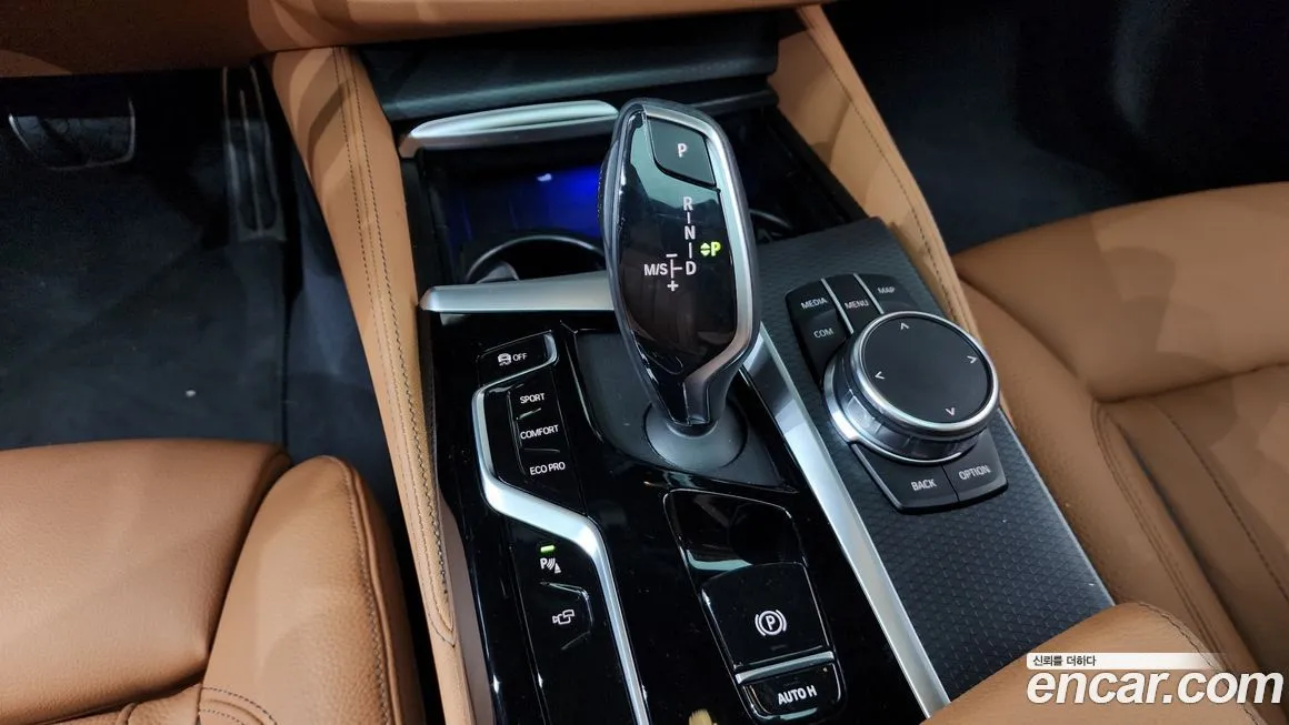 BMW 5-Series 2023 из KR, фото 9