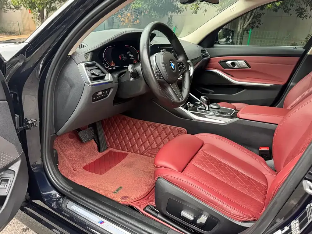 BMW 3 Series 2022 из CN, фото 4