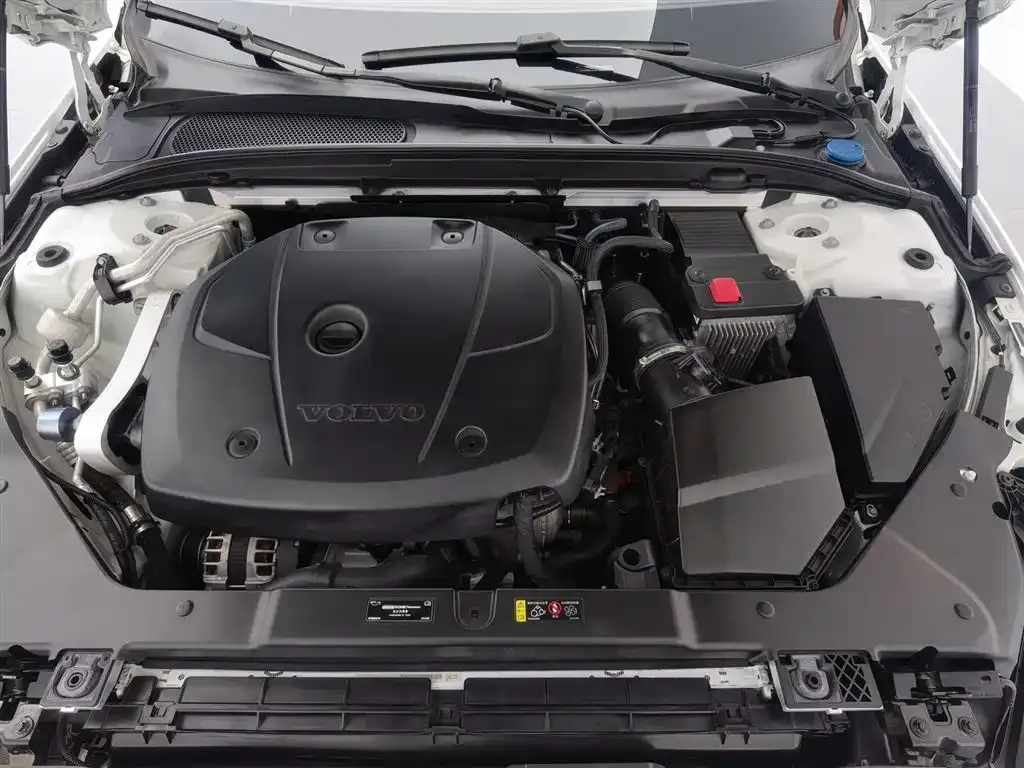Volvo S60 2021 из CN, фото 6