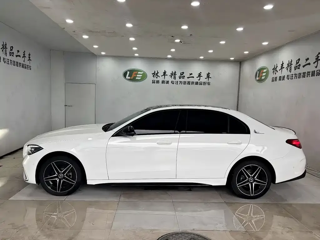 Mercedes-Benz C-Class 2025 из CN, фото 5