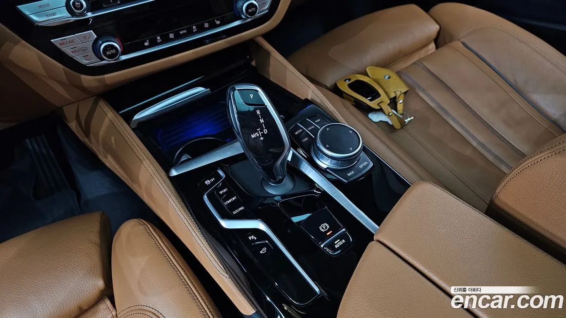 BMW 5-Series 2022 из KR, фото 9