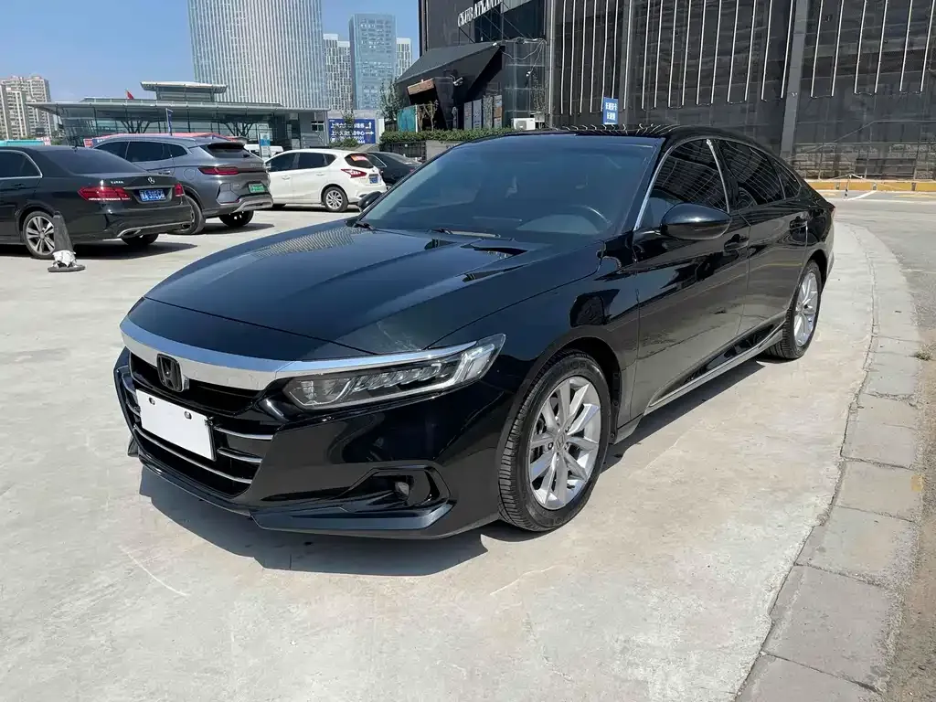 Honda Accord 2023 из CN, фото 1