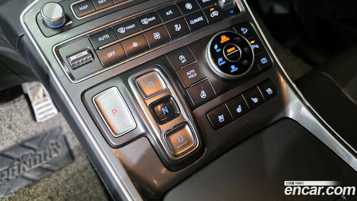 Hyundai Santafe — фото 9