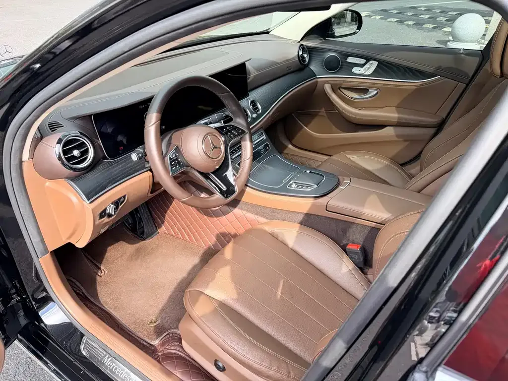 [object Object] E-Class 2023 из CN, фото 10