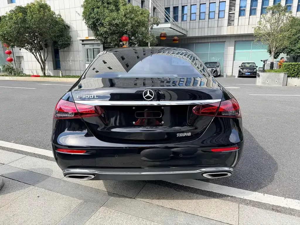 [object Object] E-Class 2023 из CN, фото 6