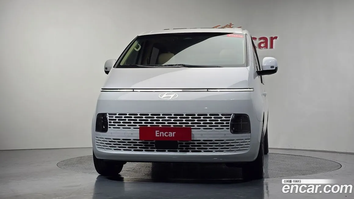 Hyundai Staria 2025 из KR, фото 3