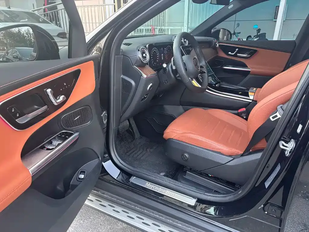 Mercedes-Benz GLC 2025 из CN, фото 4