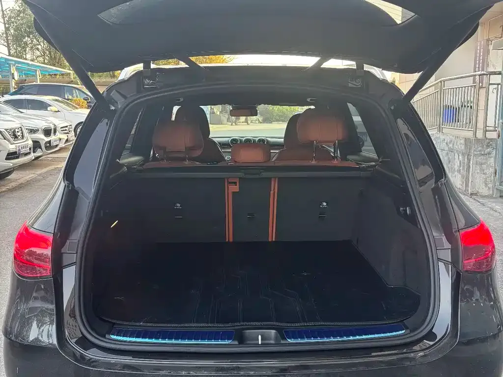 Mercedes-Benz GLC 2025 из CN, фото 6