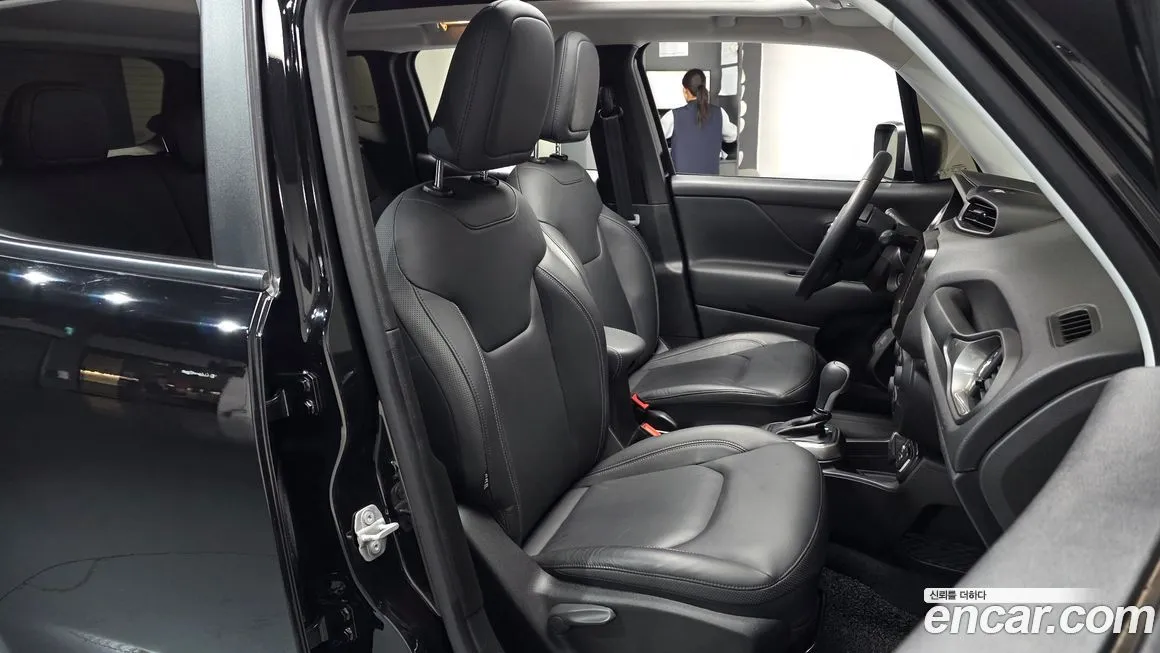Jeep Renegade 2022 из KR, фото 10