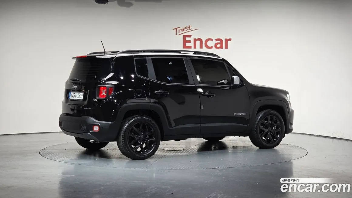 Jeep Renegade 2022 из KR, фото 2