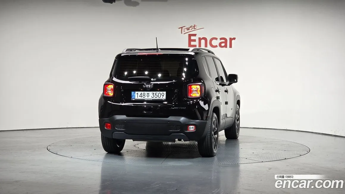 Jeep Renegade 2022 из KR, фото 4