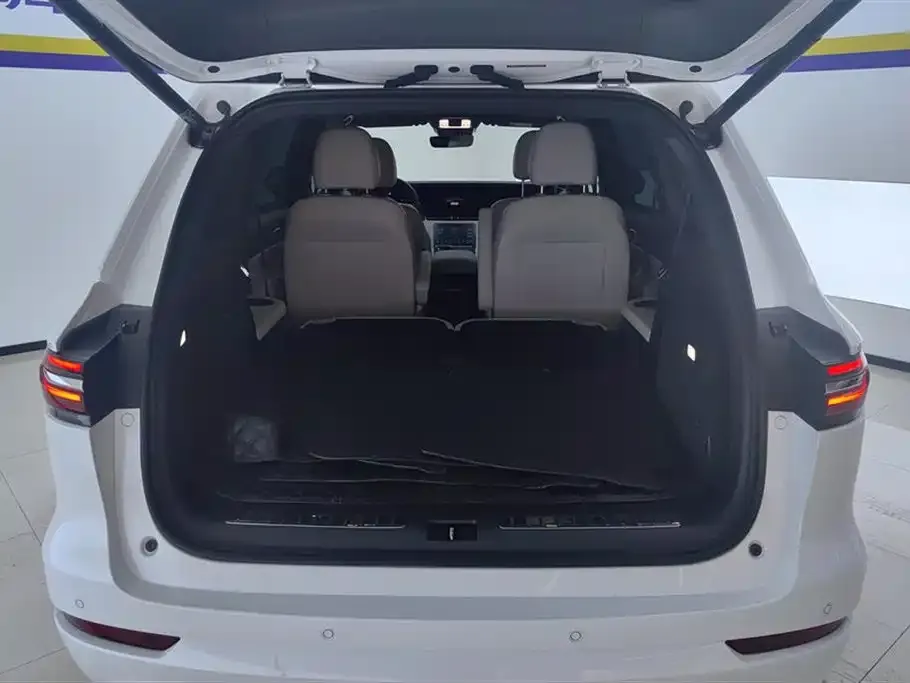Li Auto ONE 2021 из CN, фото 4