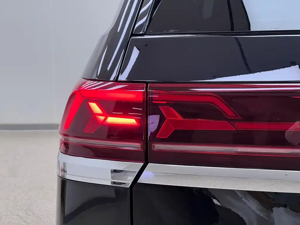 Volkswagen Teramont 2022 из CN, фото 10