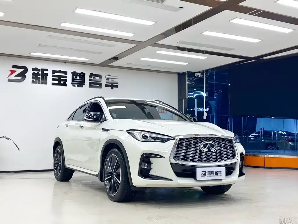 Infiniti QX55 2023 из CN, фото 3
