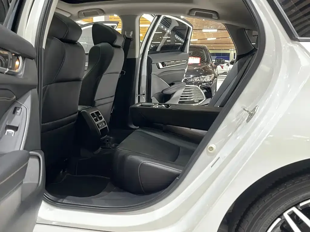 Honda Accord 2022 из CN, фото 7