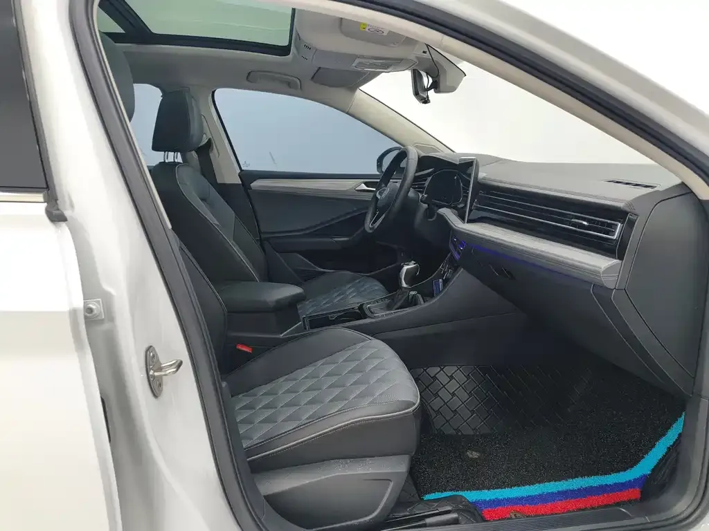 Volkswagen Sagitar 2023 из CN, фото 10