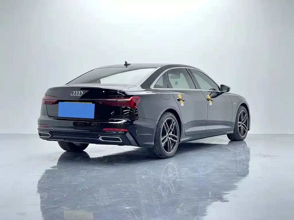 Audi A6L 2021 из CN, фото 6