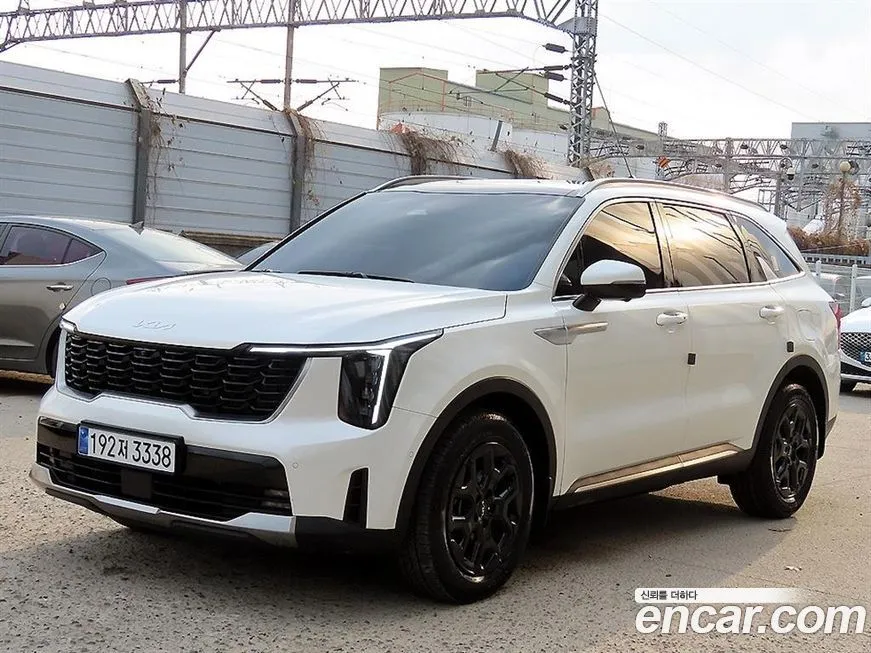 Kia Sorento — фото 1