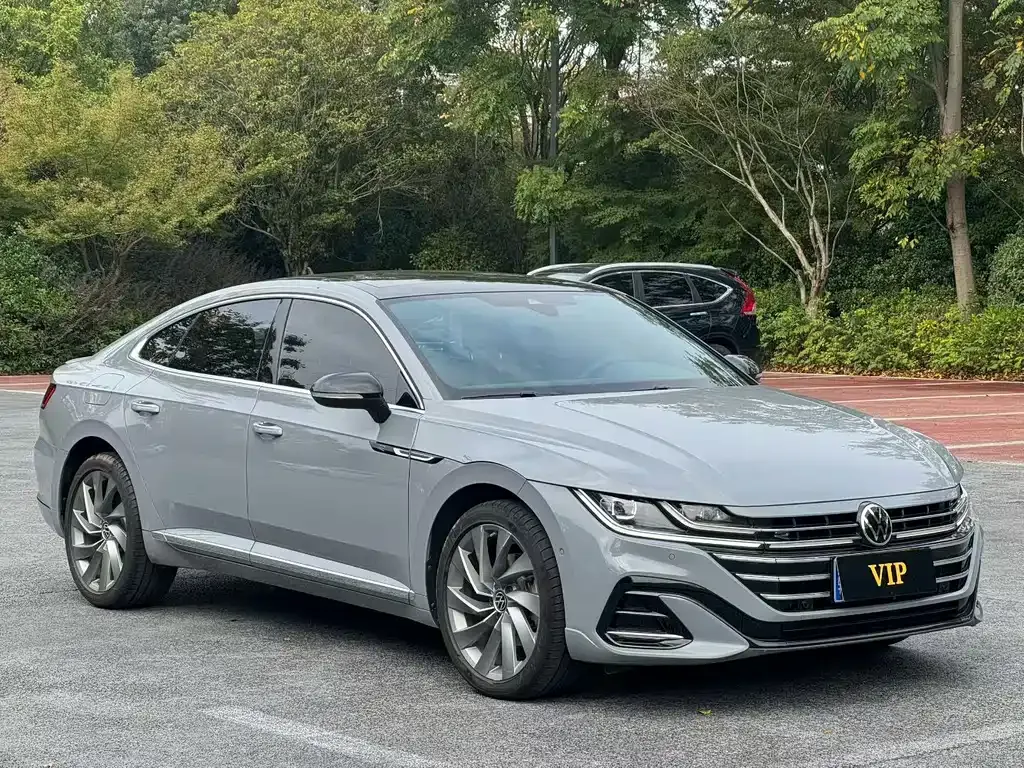 Volkswagen CC 2023 из CN, фото 3