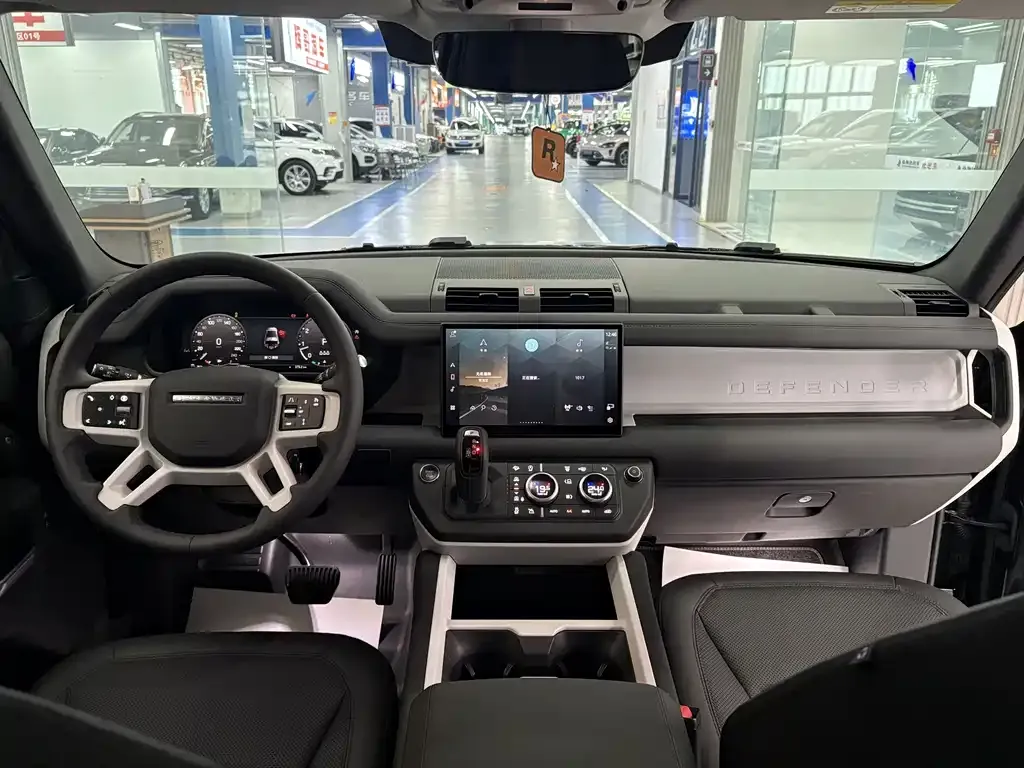 Land Rover Defender 2025 из CN, фото 8